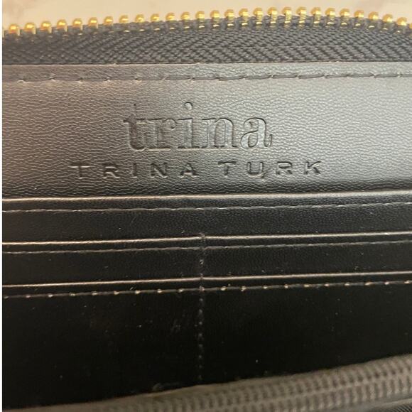 Trina Turk Sea Anemone Large Zip Around Wallet‎ Boxed Pink Purple Floral NWT - Picture 5 of 7